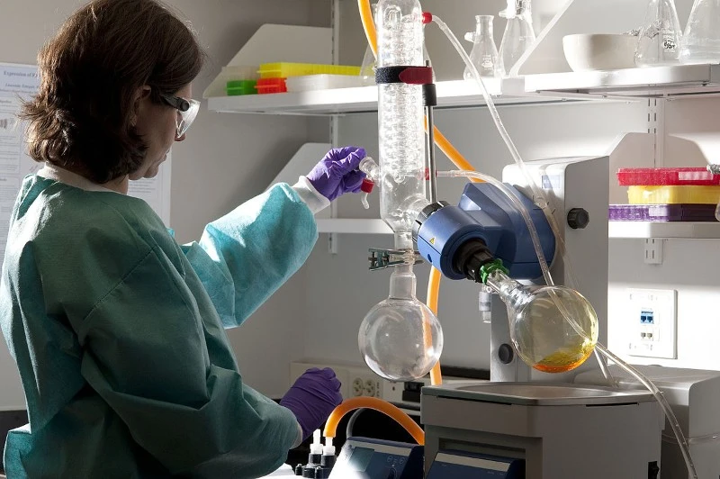 LaboratoryexperimentwithaRotaryevaporator LaboratoryexperimentwithaRotaryevaporator